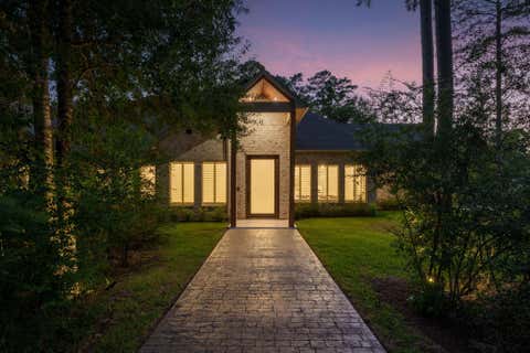 Photo of 12111 S Tara Plantation Drive S, Tomball, TX 77375 (MLS # 60018039)