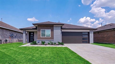 Photo of 7723 Brushwood Drive DR, Rosharon, TX 77583 (MLS # 31060911)