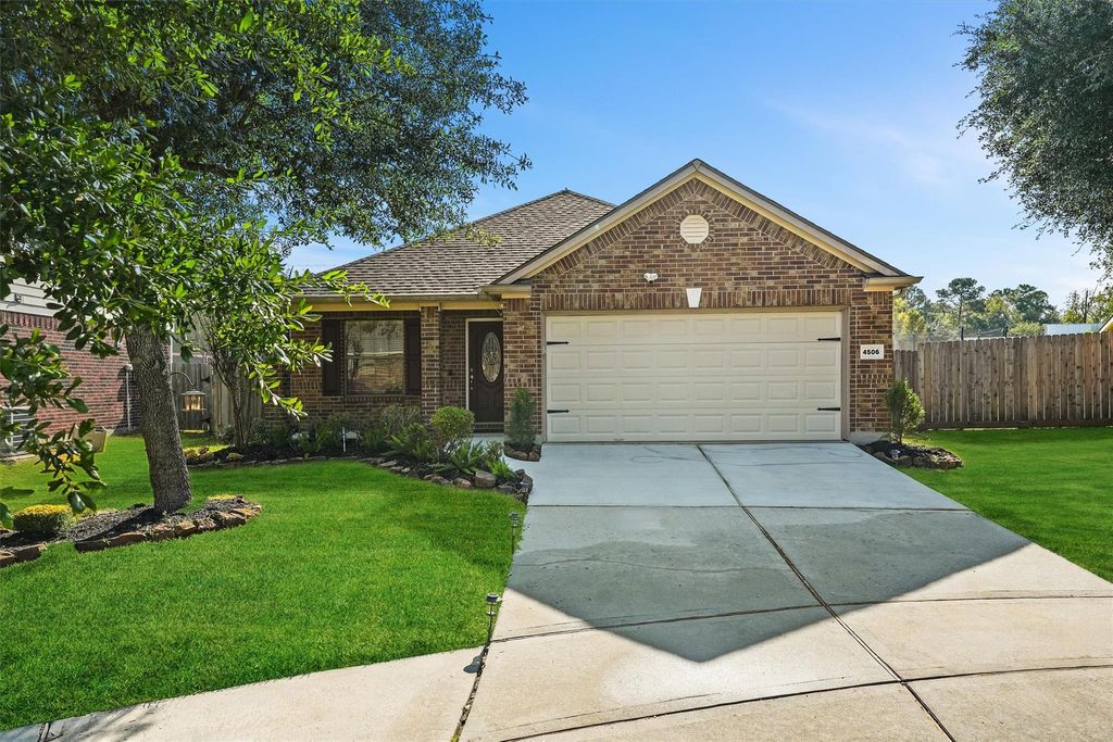 Photo of 4506 Woodspring Glen Lane, Kingwood, TX 77345 (MLS # 61053163)