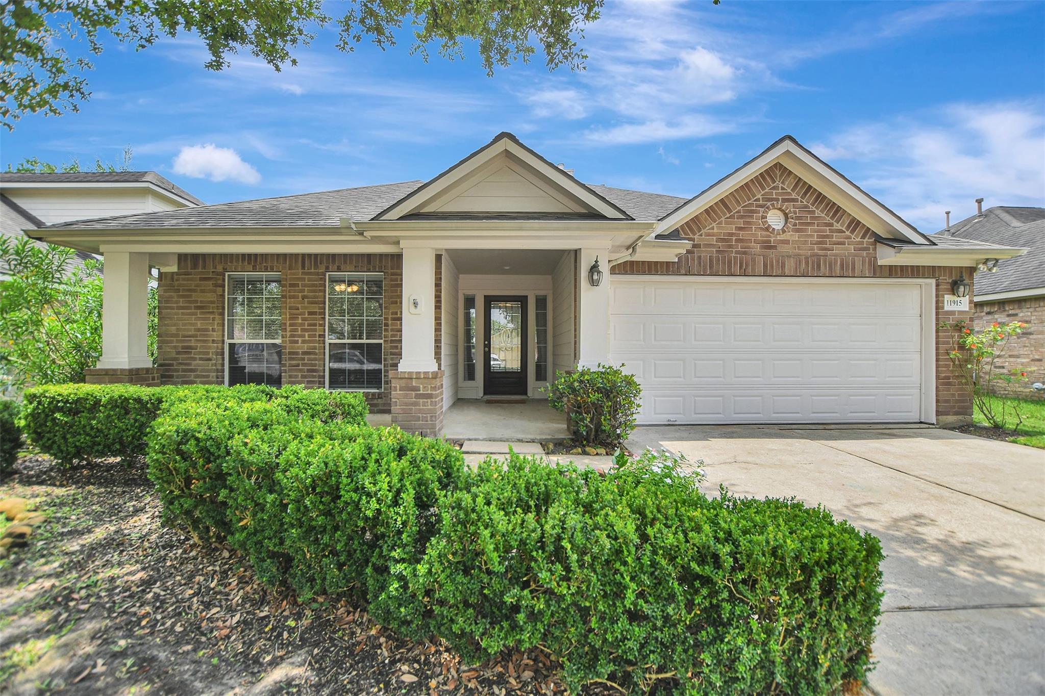 11915 Lois Lane Drive