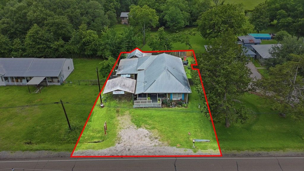 Photo of 9282 State Highway 75 S, New Waverly, TX 77358 (MLS # 21120207)