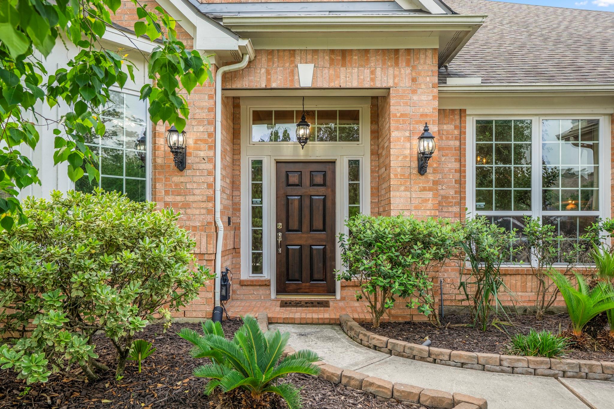 6811 Pinehearth Court