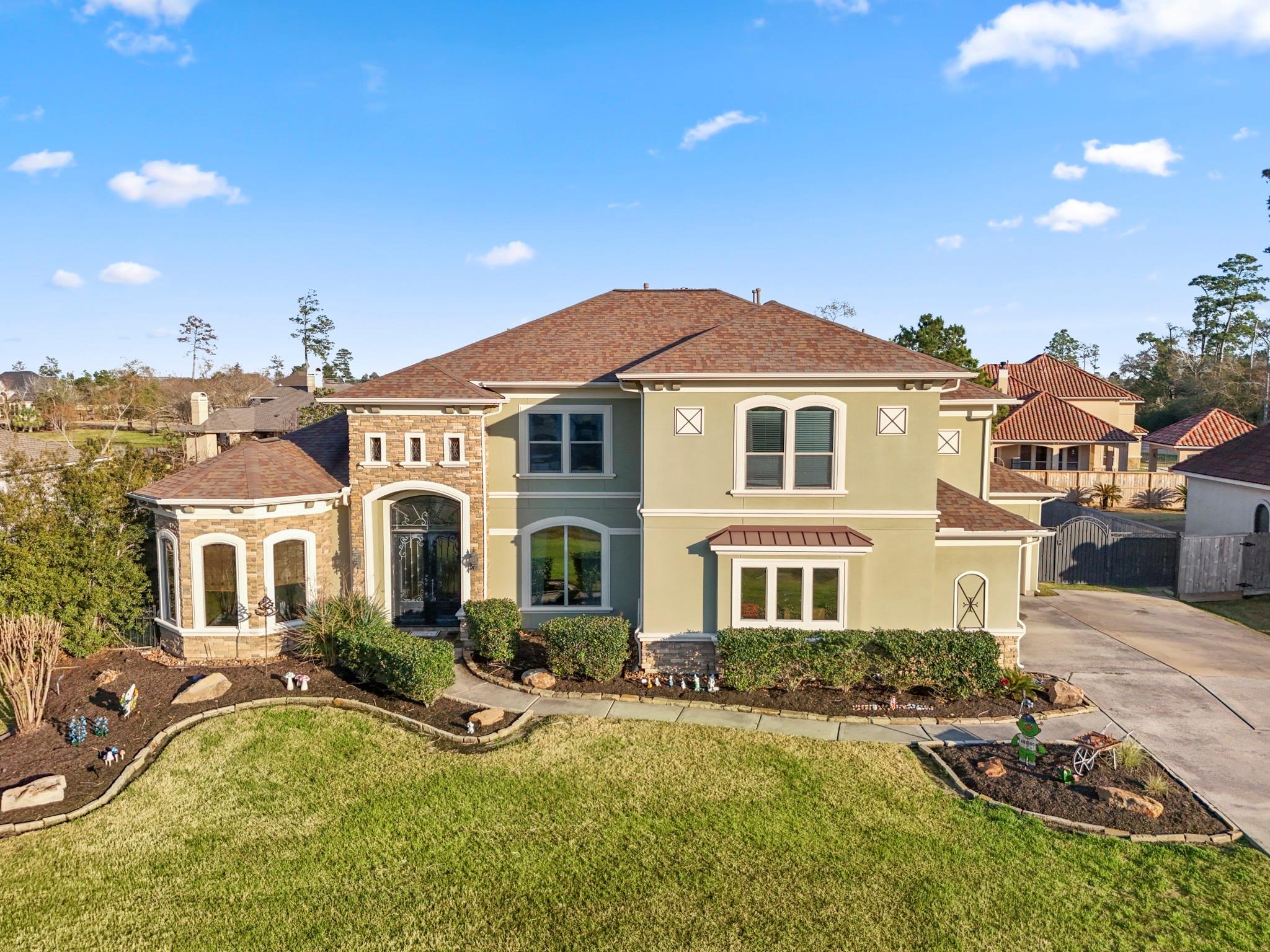 25606 Windy Isle Court