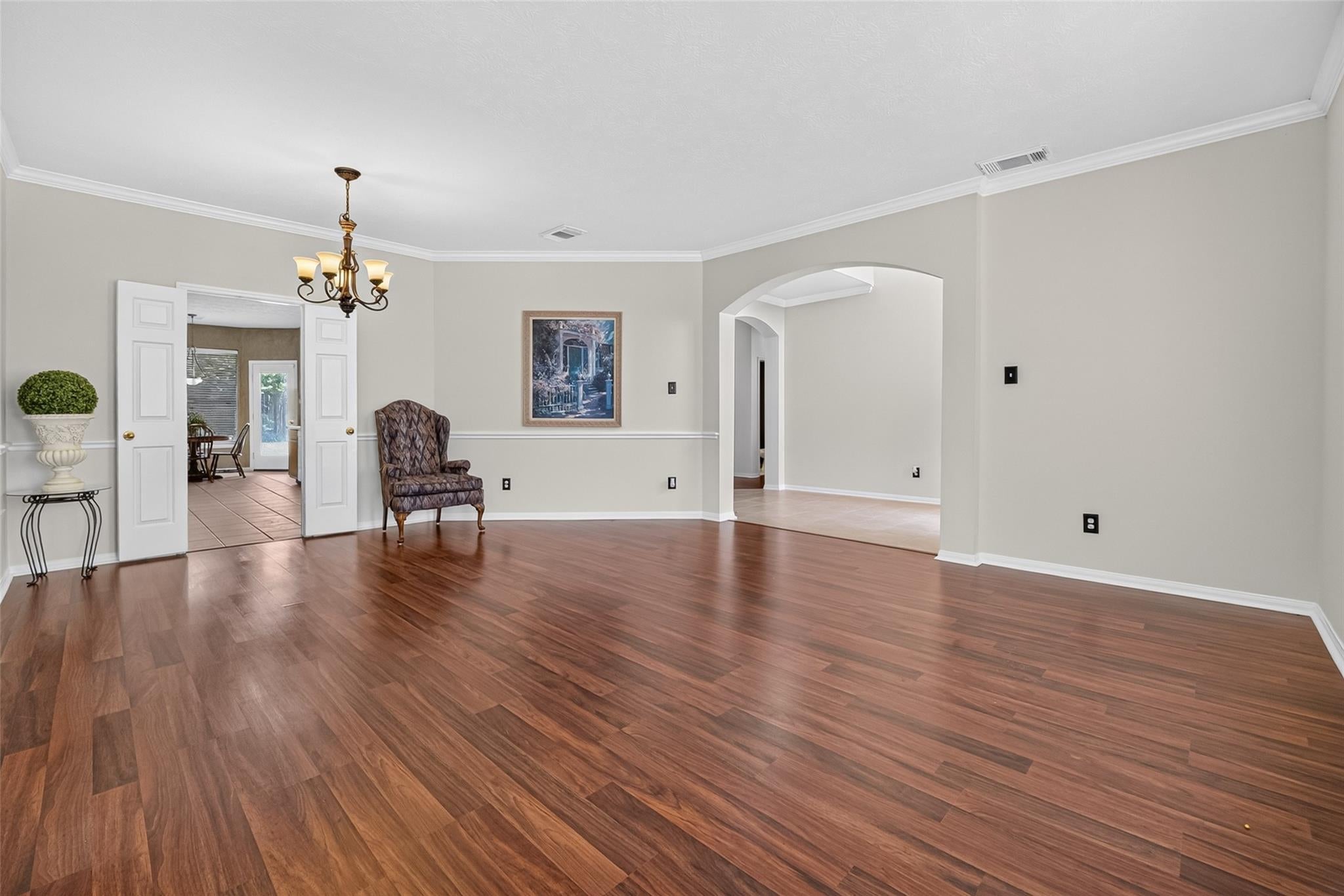 2419 Bay Hill Drive