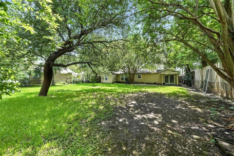 Tiny photo for 6305 S Rice Avenue, Bellaire, TX 77401 (MLS # 53521040)