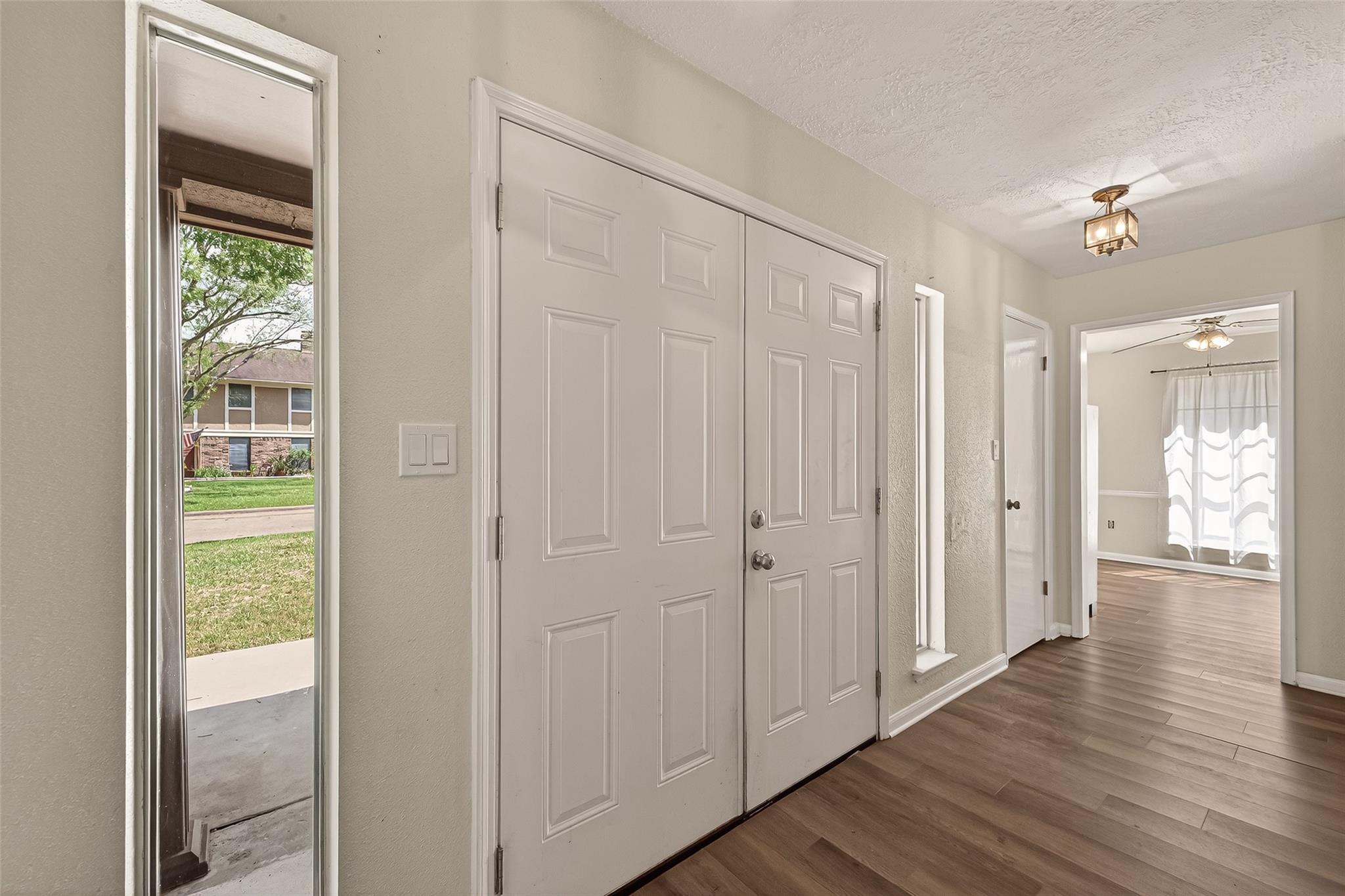 1823 Pinewood Court