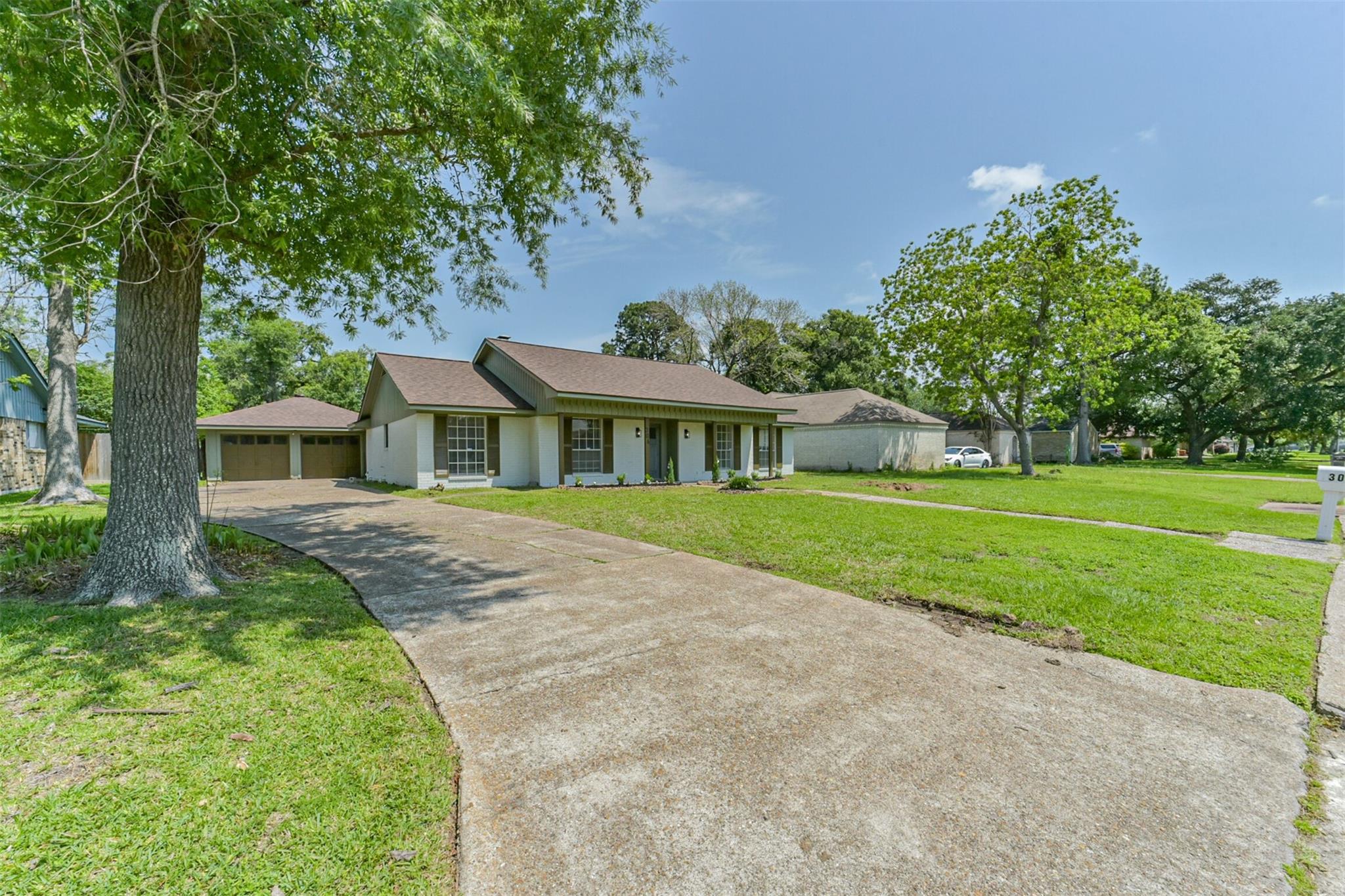 306 Red Bud Lane