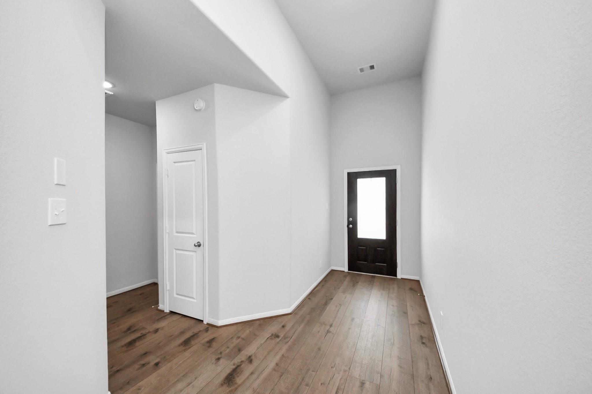 21231 Grey Bloom Avenue