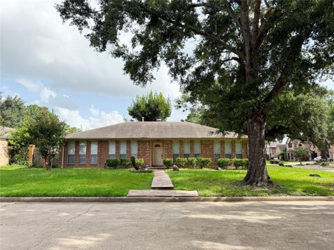 Photo of 13430 Exton Lane, Houston, TX 77070 (MLS # 63322243)