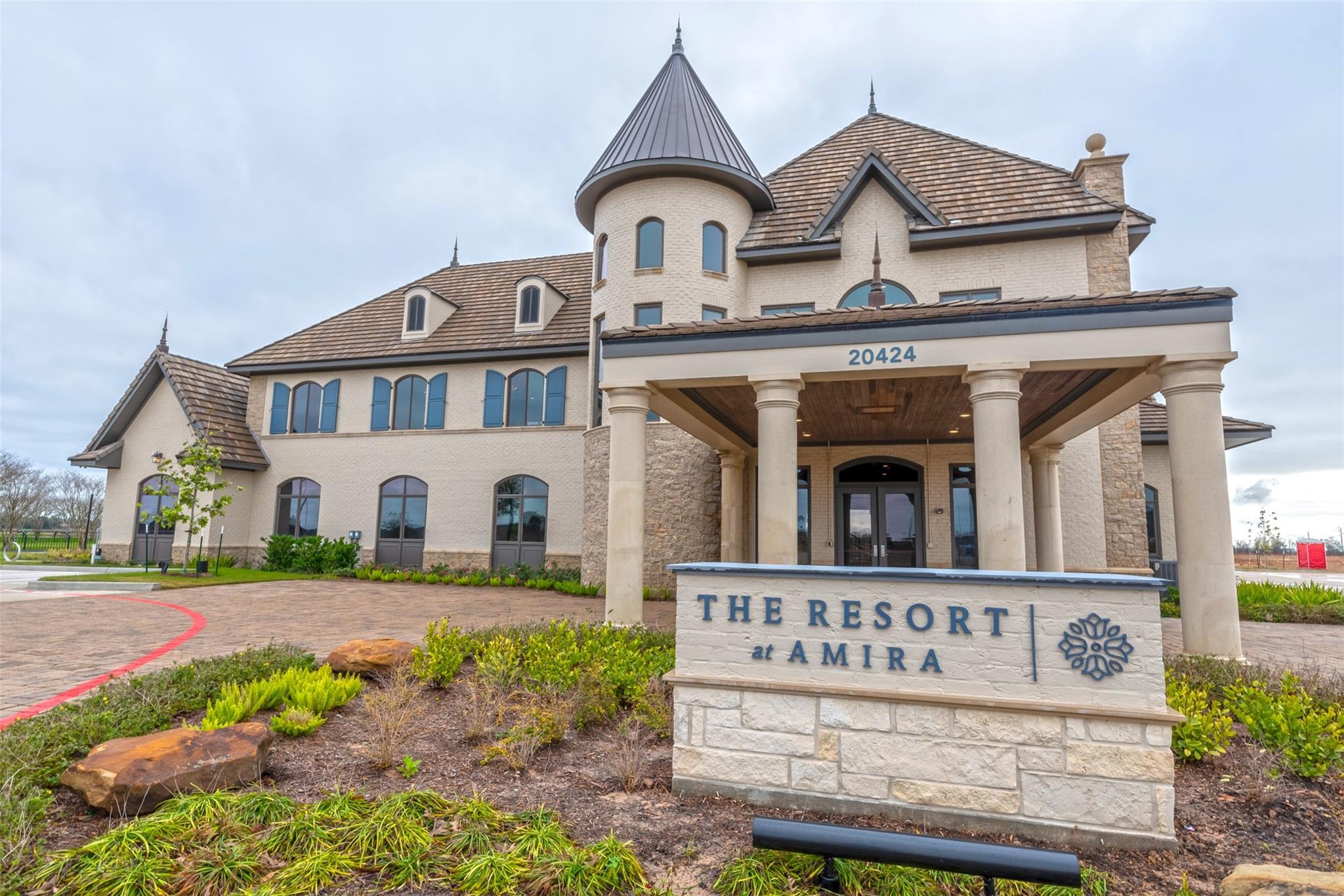 21155 Secret Garden Lane