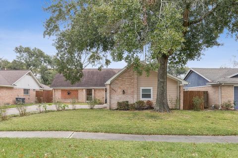 Photo of 5022 Pine Cliff Drive, Houston, TX 77084 (MLS # 68835646)