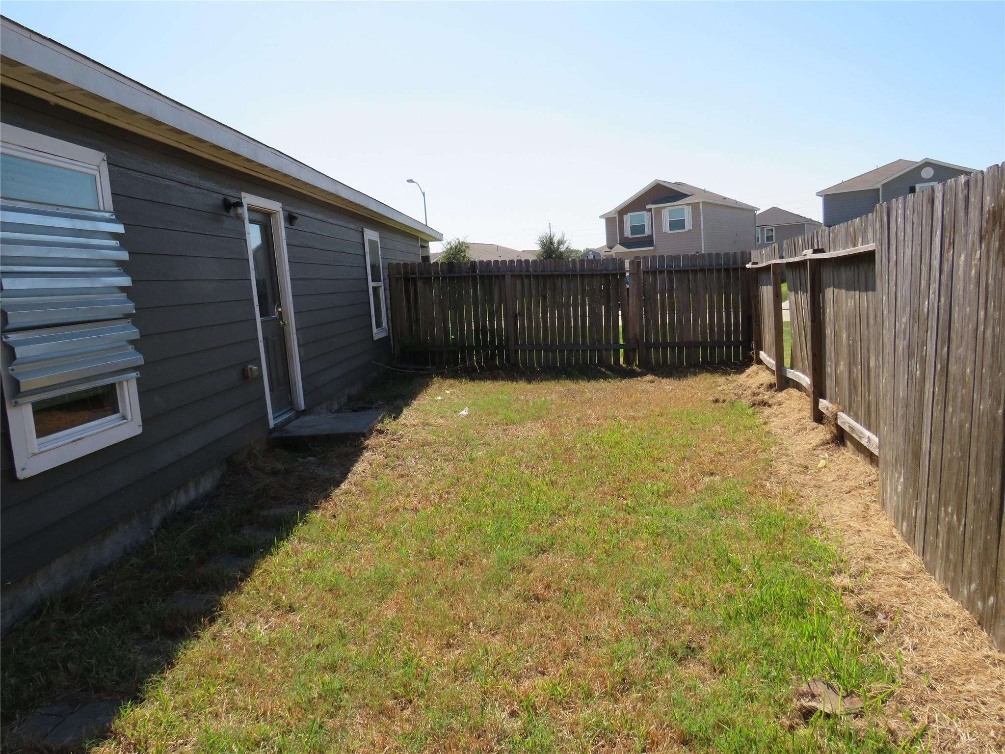 8006 Distant Harbor Road