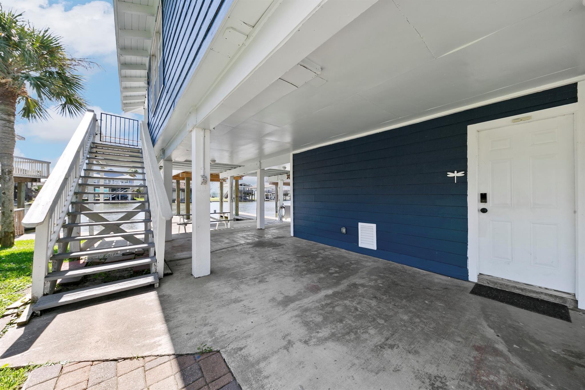 16607 Jamaica Cove Road