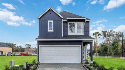 Photo of 958 Green Vines Lane, Houston, TX 77091 (MLS # 62047608)