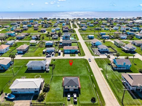 Photo of 16534 John Davis, Jamaica Beach, TX 77554 (MLS # 33086626)
