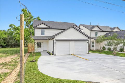 Photo of 6138 Brookfield Drive #A, Houston, TX 77085 (MLS # 46073218)