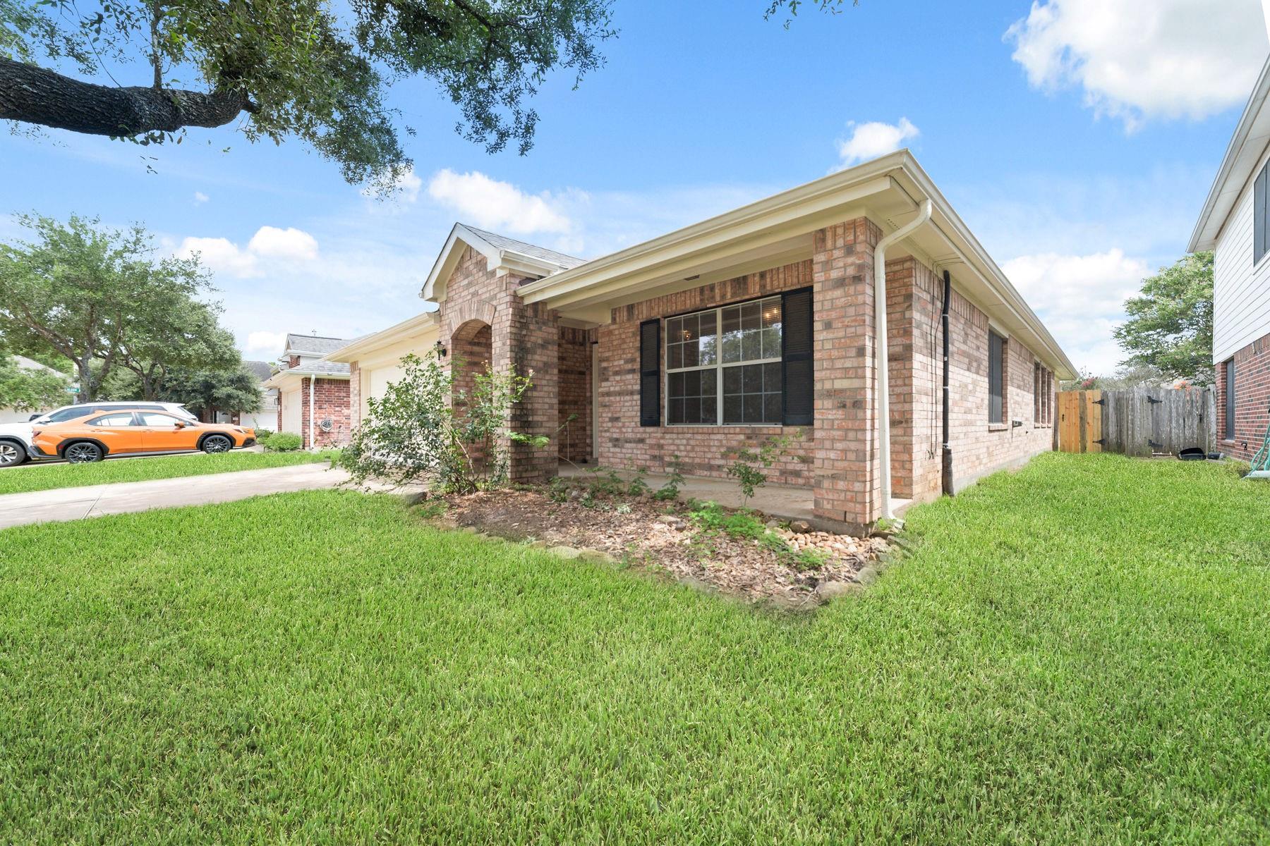 20511 Bouganvilla Blossom Ln Lane