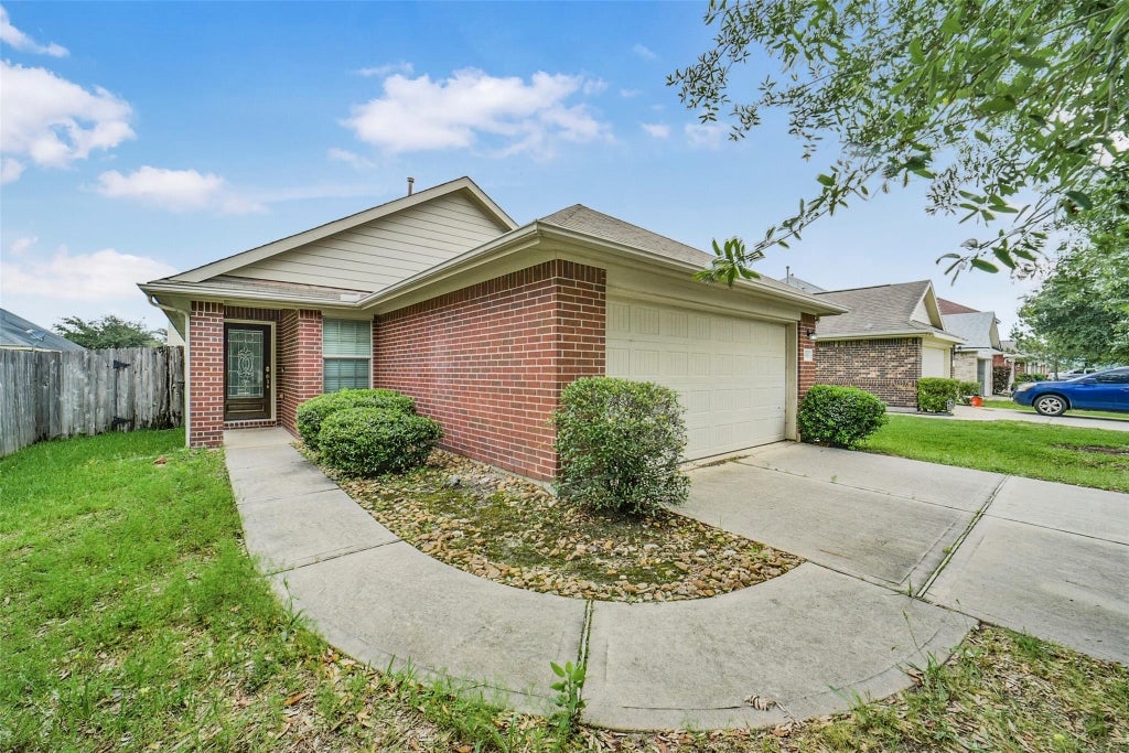 Photo of 9035 River Dale Canyon Lane, Humble, TX 77338 (MLS # 81093226)