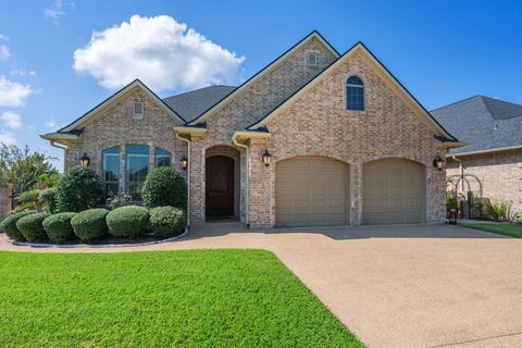 3801 Park Village Court Bryan TX 77802