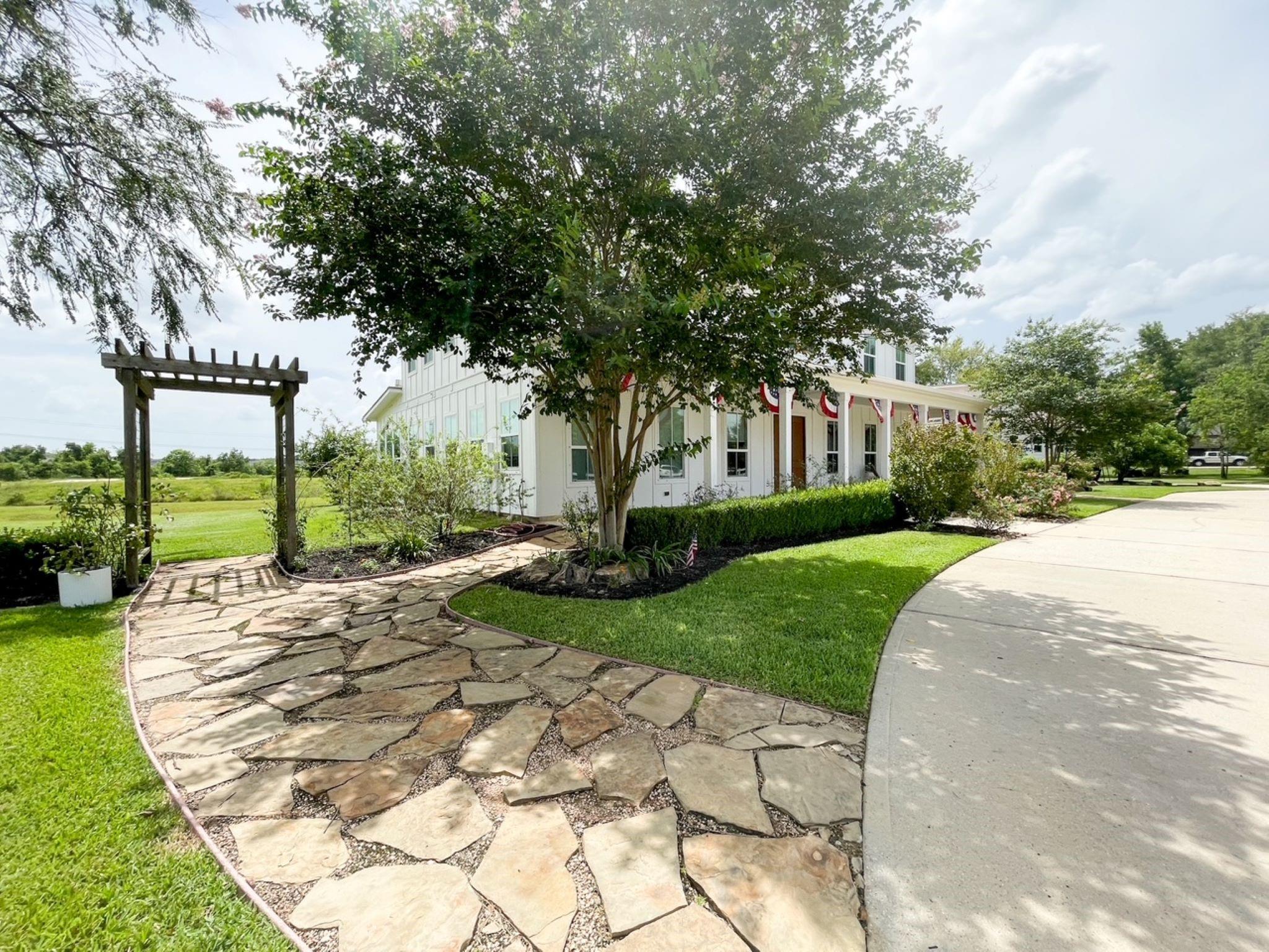 11718 W Border Oak Drive