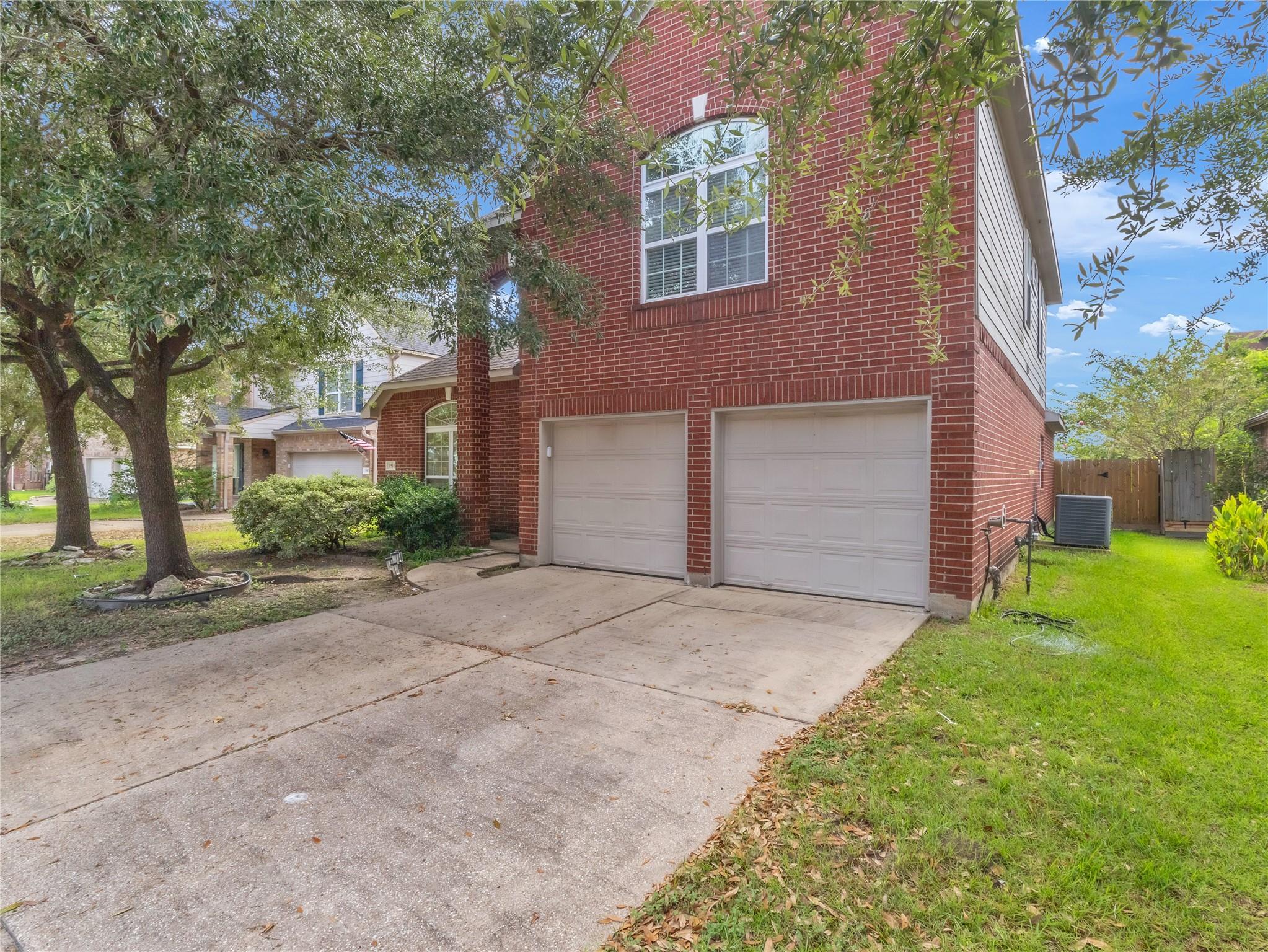 1511 Palisade Green Drive