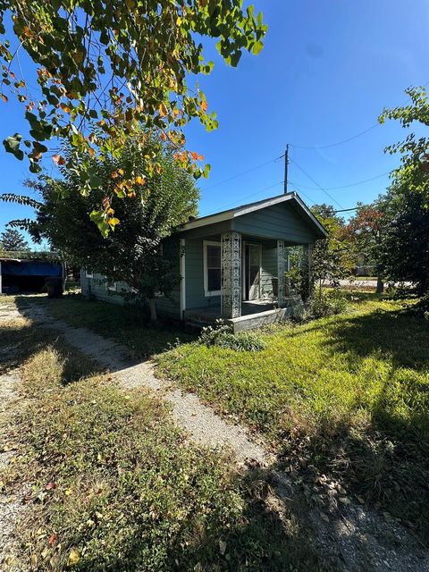 Photo of 8137 Canyon Street, Houston, TX 77051 (MLS # 41077346)