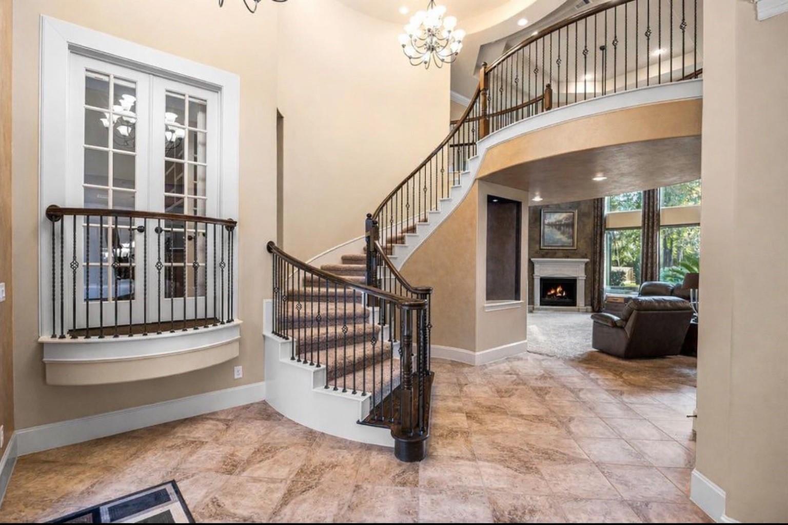 27079 W Balsam Fir Circle