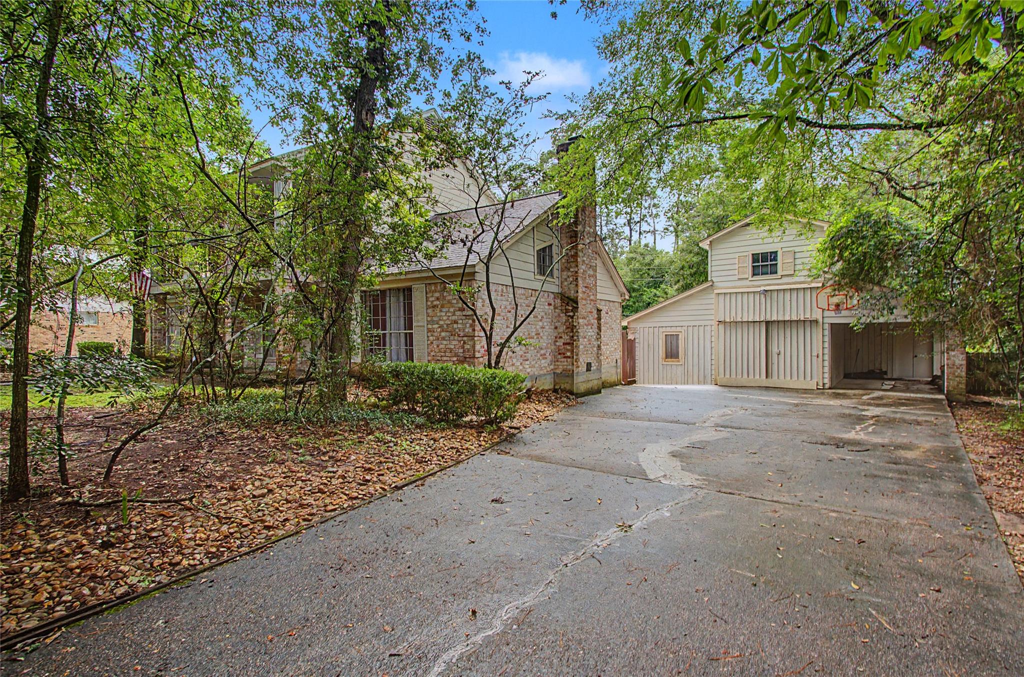 24215 Norchester Way