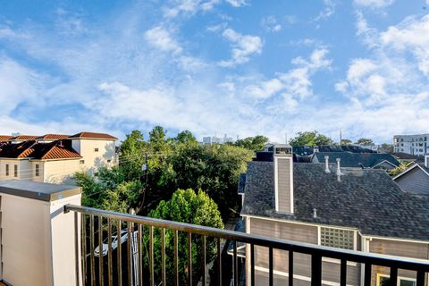 Tiny photo for 4819 Austin Street #B, Houston, TX 77004 (MLS # 39863470)