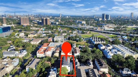 Tiny photo for 4819 Austin Street #B, Houston, TX 77004 (MLS # 39863470)