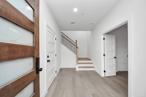 Tiny photo for 4819 Austin Street #B, Houston, TX 77004 (MLS # 39863470)