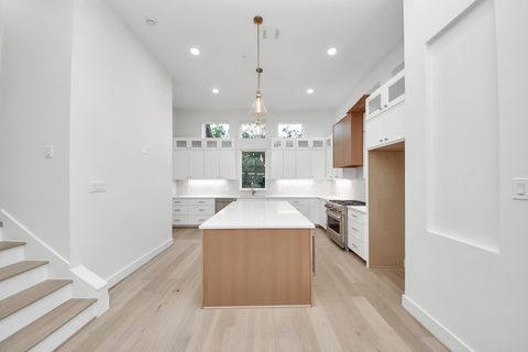 Tiny photo for 4819 Austin Street #B, Houston, TX 77004 (MLS # 39863470)