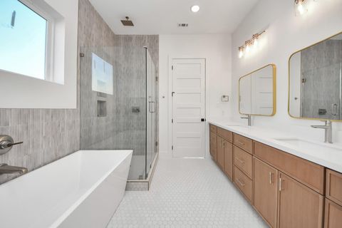 Tiny photo for 4819 Austin Street #B, Houston, TX 77004 (MLS # 39863470)