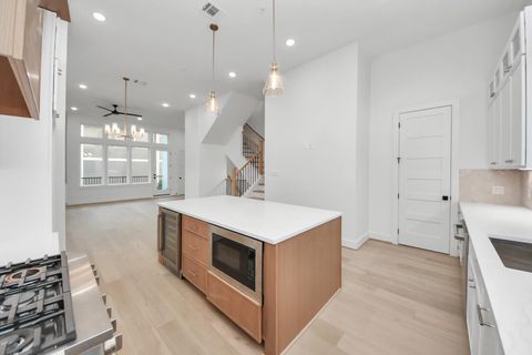 Tiny photo for 4819 Austin Street #B, Houston, TX 77004 (MLS # 39863470)
