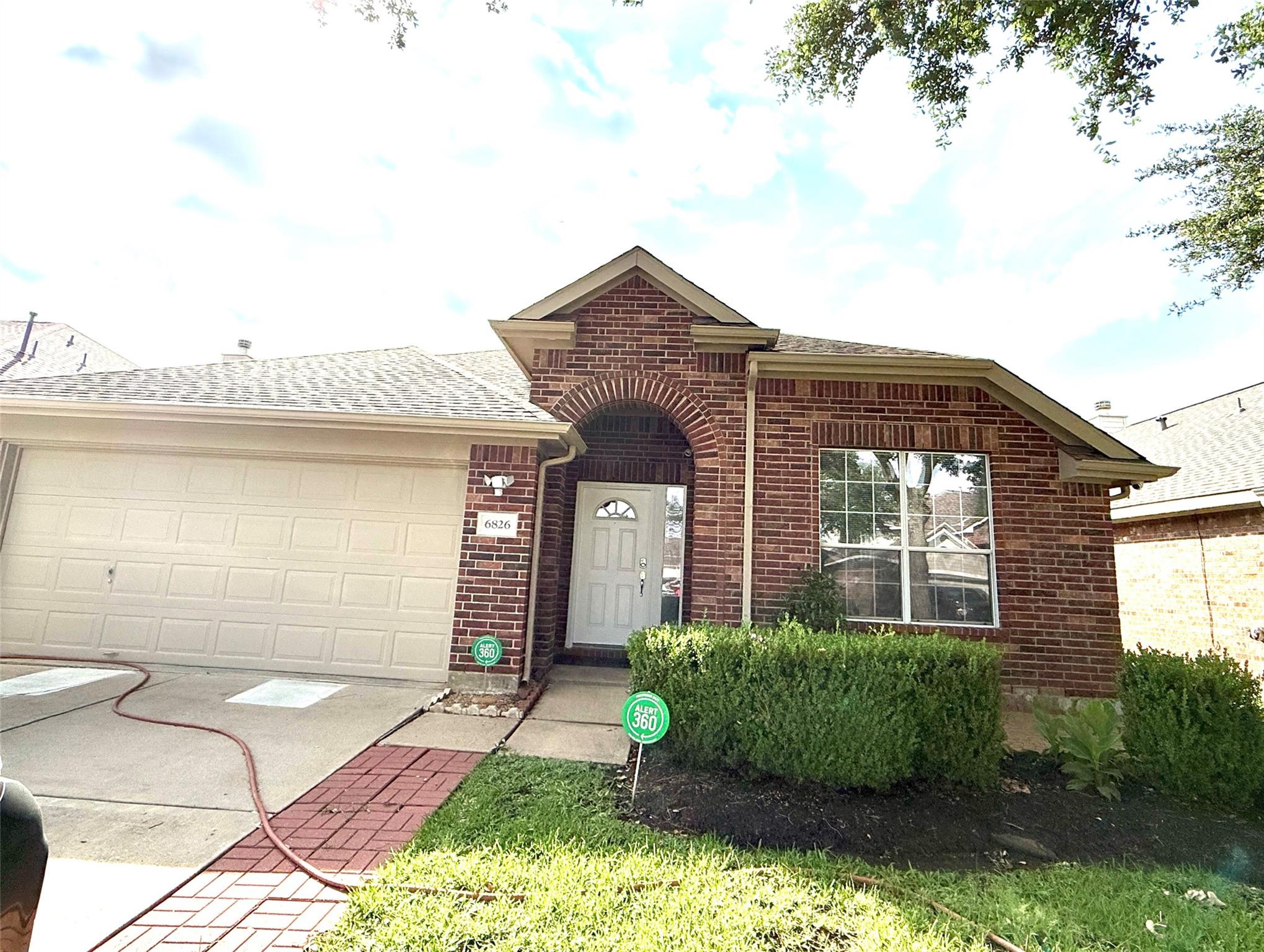 6826 Chester Oak Drive