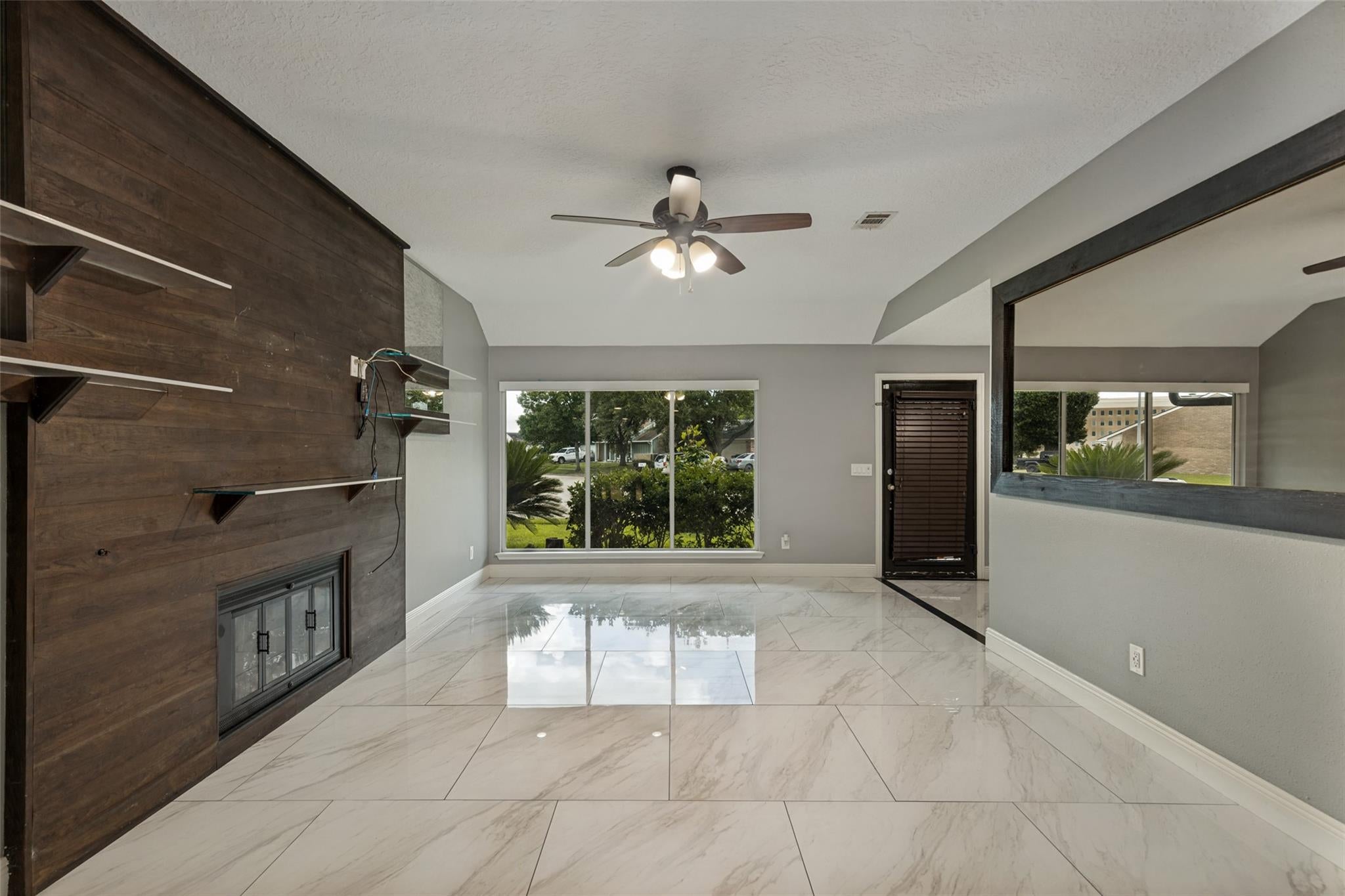 2502 Planters House Lane