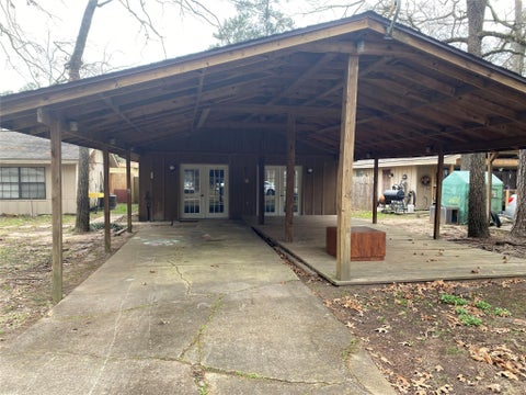 Photo of 28629 Netawaka Ct, Huntsville, TX 77320 (MLS # 53007243)