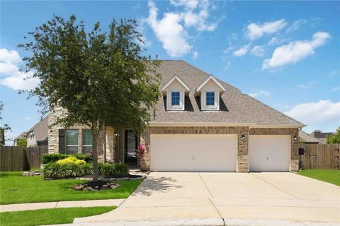 Photo of 1835 Mountain Breeze Court, Dickinson, TX 77539 (MLS # 39762334)