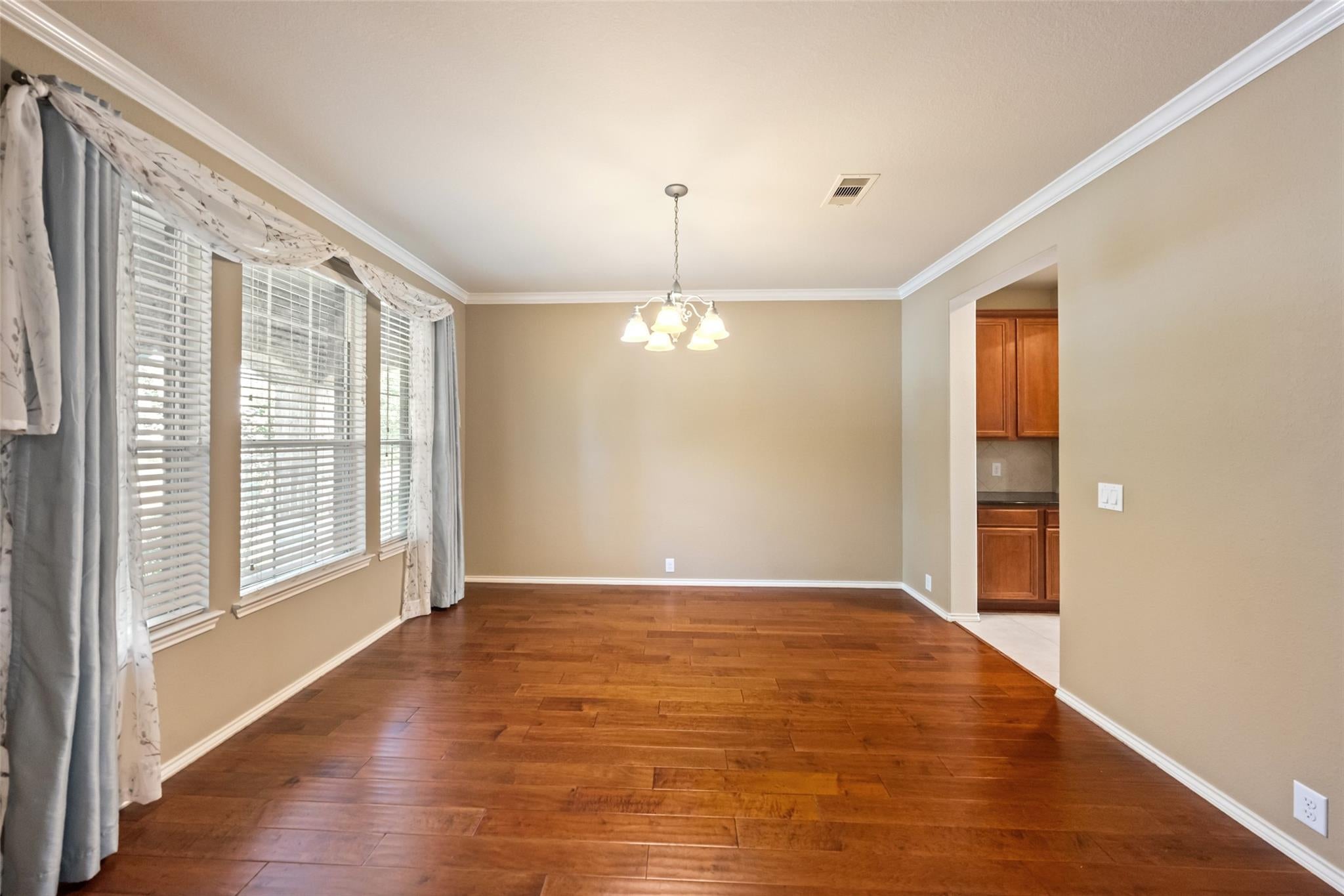 10014 Forrester Trail