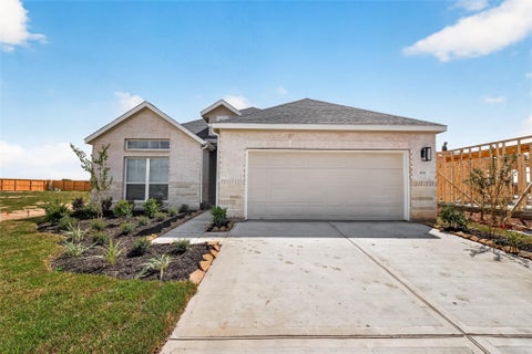 Homes For Sale - 424 San Sebatian Place<br/> Waller County, Brookshire, TX 77423