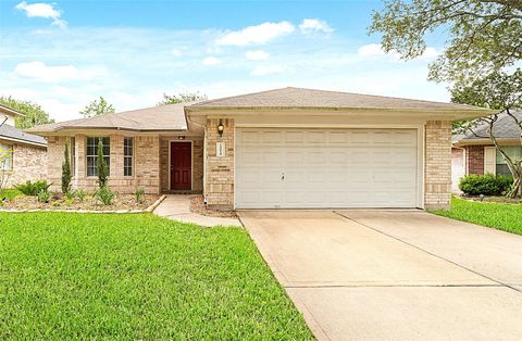 Photo of 14610 Hazy Ridge Lane, Cypress, TX 77429 (MLS # 90377784)