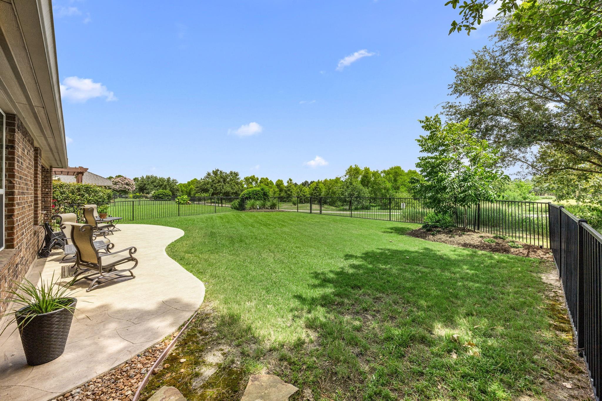 27642 Linden Ridge Lane