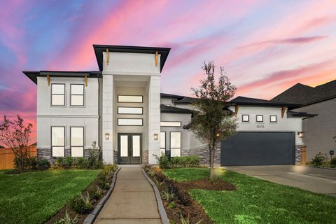 Photo of 1303 Old Forest Drive, Missouri City, TX 77459 (MLS # 75005811)
