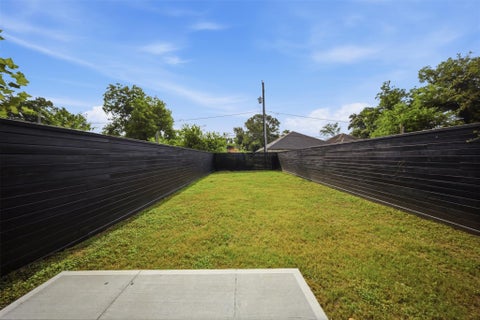 Tiny photo for 7818 Hanfro Lane #D, Houston, TX 77088 (MLS # 71812118)