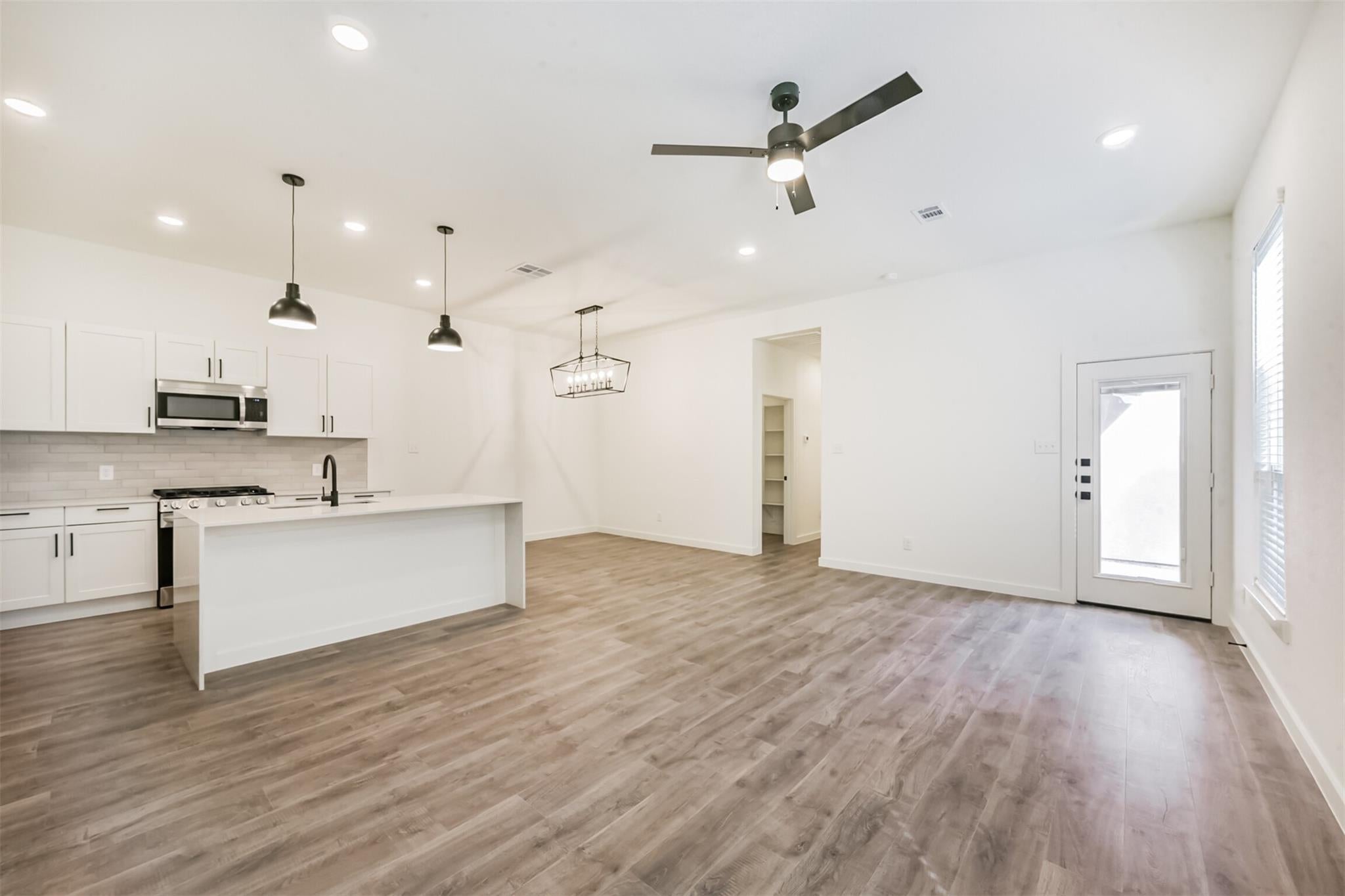 1868 Dry Cherry Lane A and B
