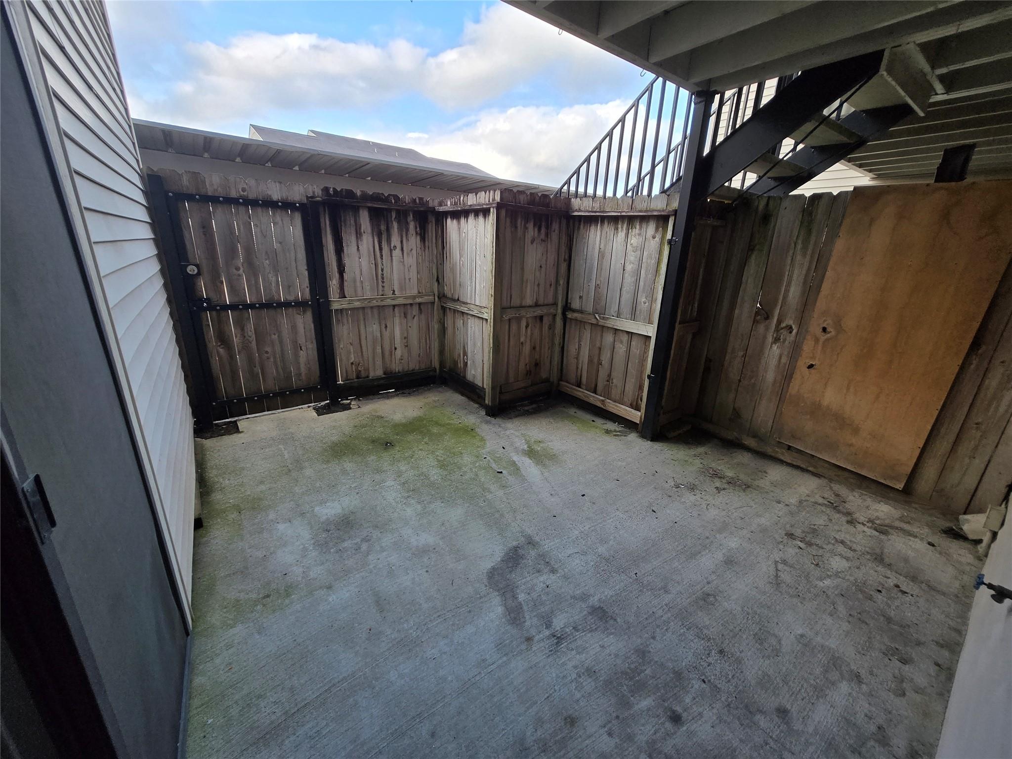6401 Deihl Road 1006