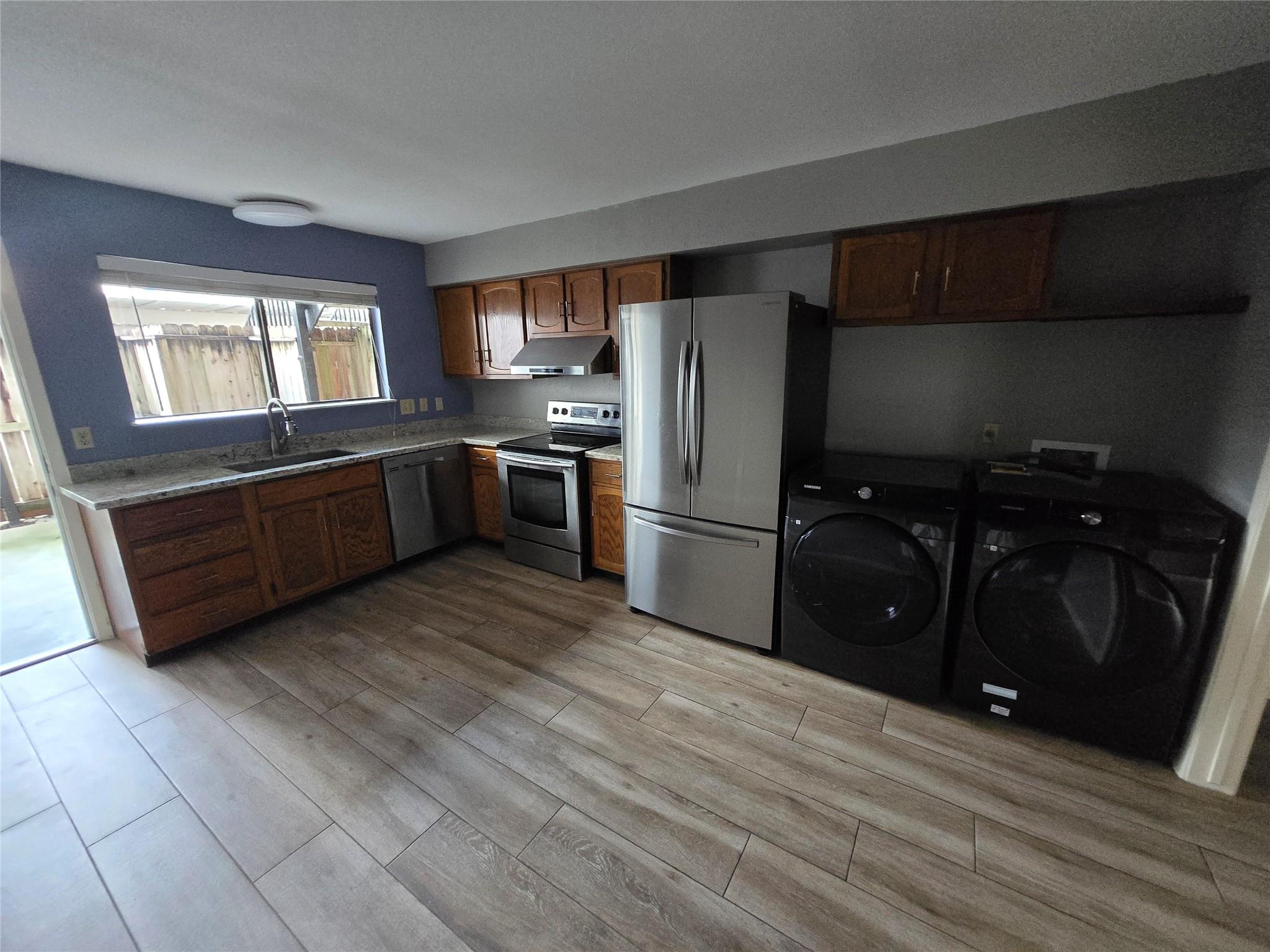 6401 Deihl Road 1006