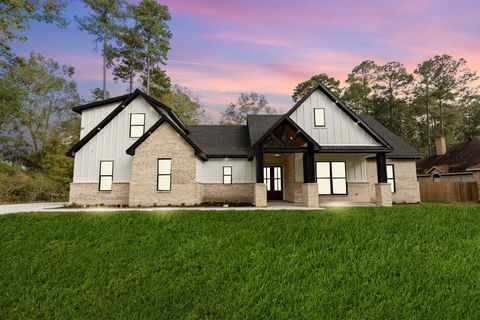 Photo of 2806 Da Vince St, New Caney, TX 77357 (MLS # 58392889)