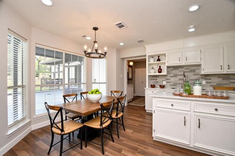 Tiny photo for 11534 Oak Valley Drive, Houston, TX 77065 (MLS # 92290911)