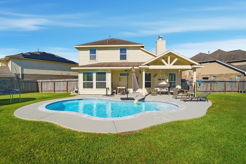 Photo of 1480 Foshee Court, Alvin, TX 77511 (MLS # 96360246)